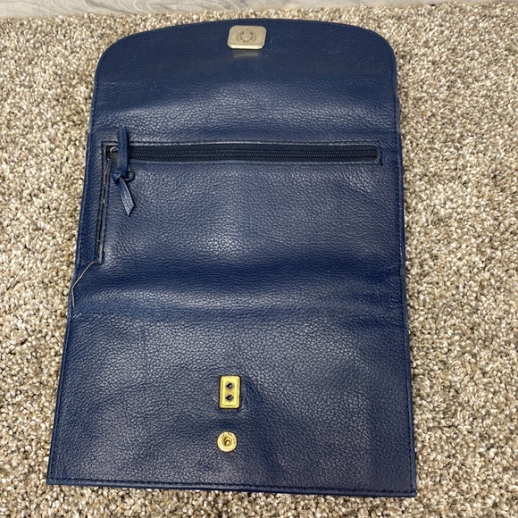 Liz Claiborne Navy Blue Trifold Snap Wallet - Picture 7 of 16
